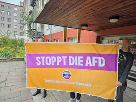 Transparent "Stoppt die AfD"